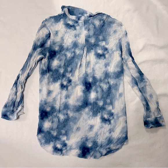 jane and delancey tie dye ombré shirt - Picture 5 of 7
